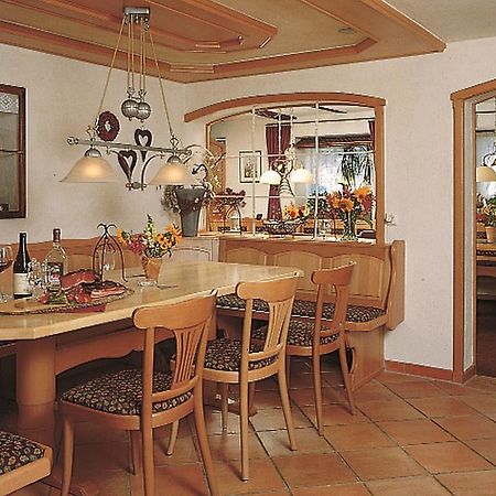 Gasthof Restaurant Buergerstueble St. Peter Extérieur photo